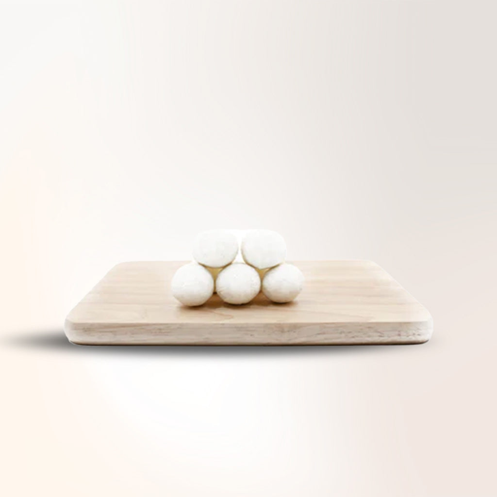 labneh ball with oil 500g on a wood platter